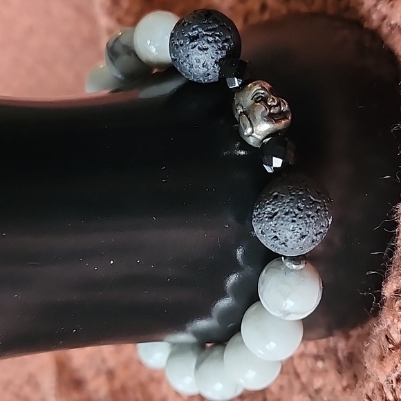 Marble Buddha Bracelet - Picture 2 of 3